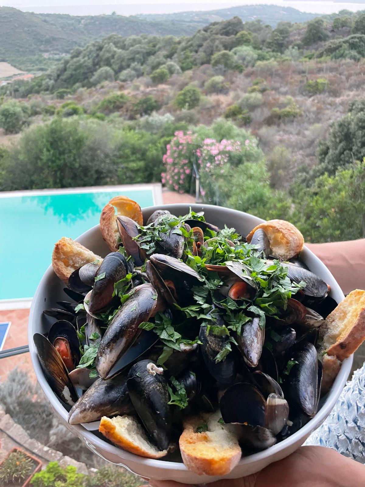 Elegant dessert plating
